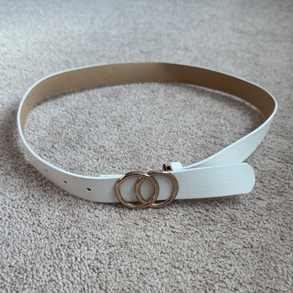 Women's White Double-Ring Waist Belt